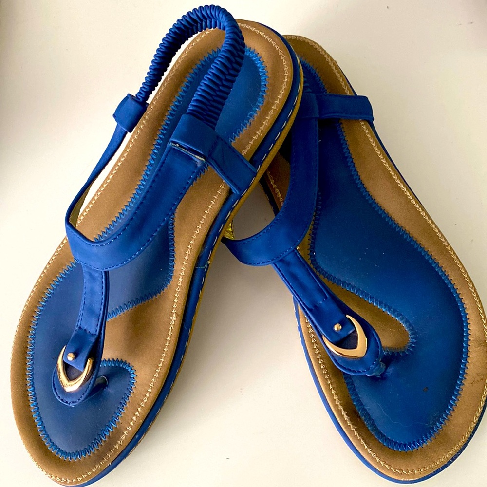 SOCOFY Royal Blue Sandals Size 9/42